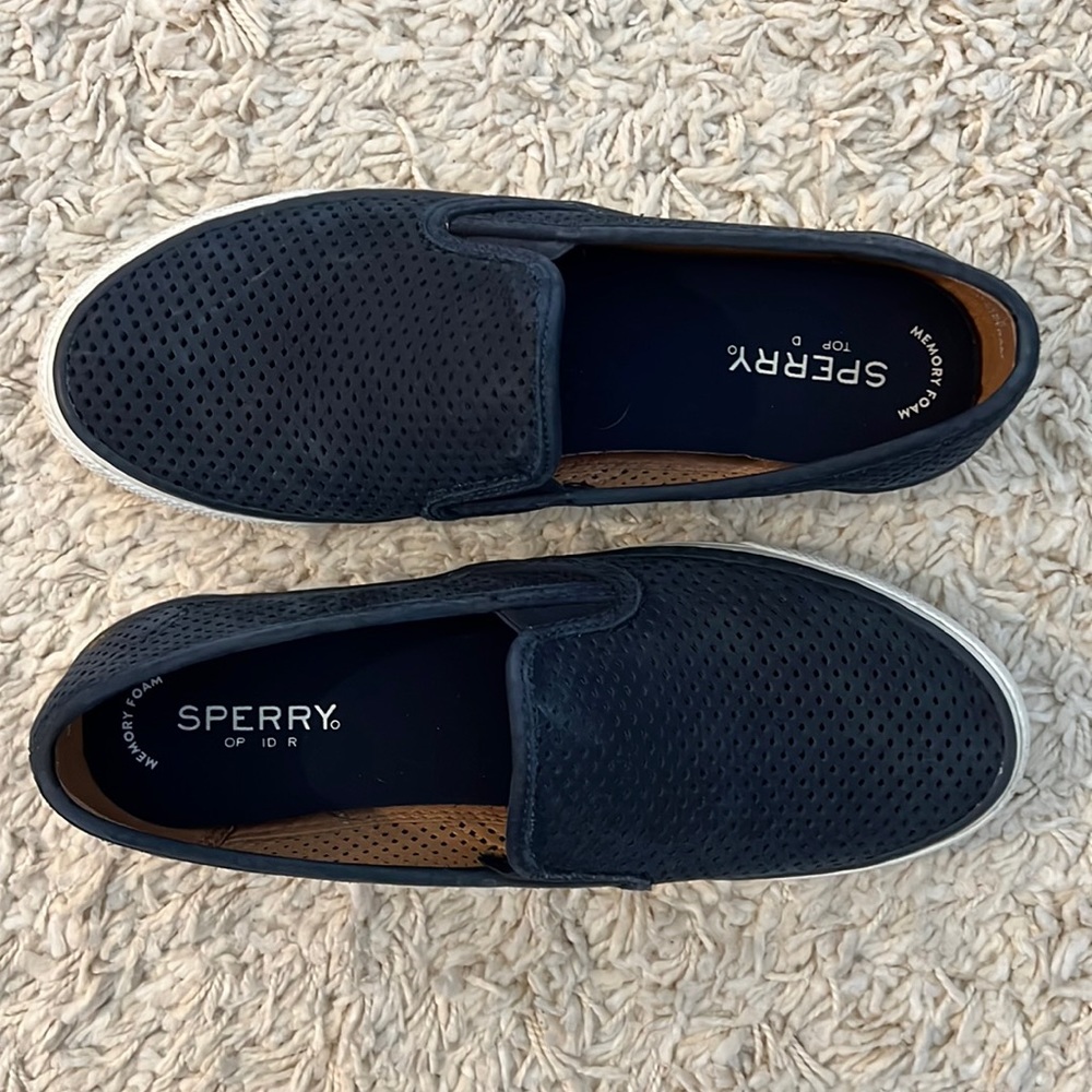 Sperry Slip On Shoes - Navy Blue / White